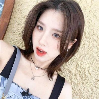 攀岩女孩儿